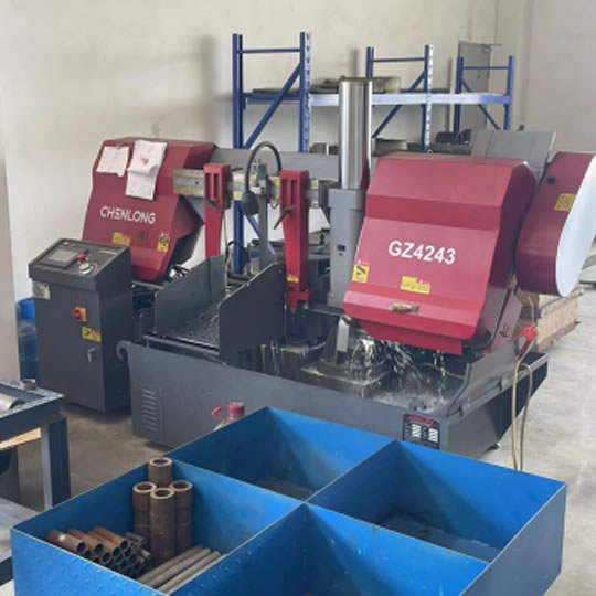 Kaifan Petrochemical Equipment Workshop Display